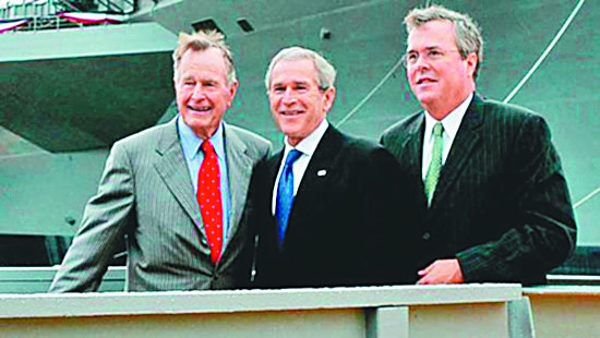 老布什与两位小布什.