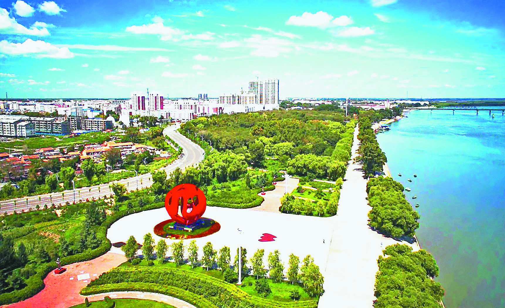 齐齐哈尔市富拉尔基区是一座驰名中外的工业重镇,中国一重,建龙